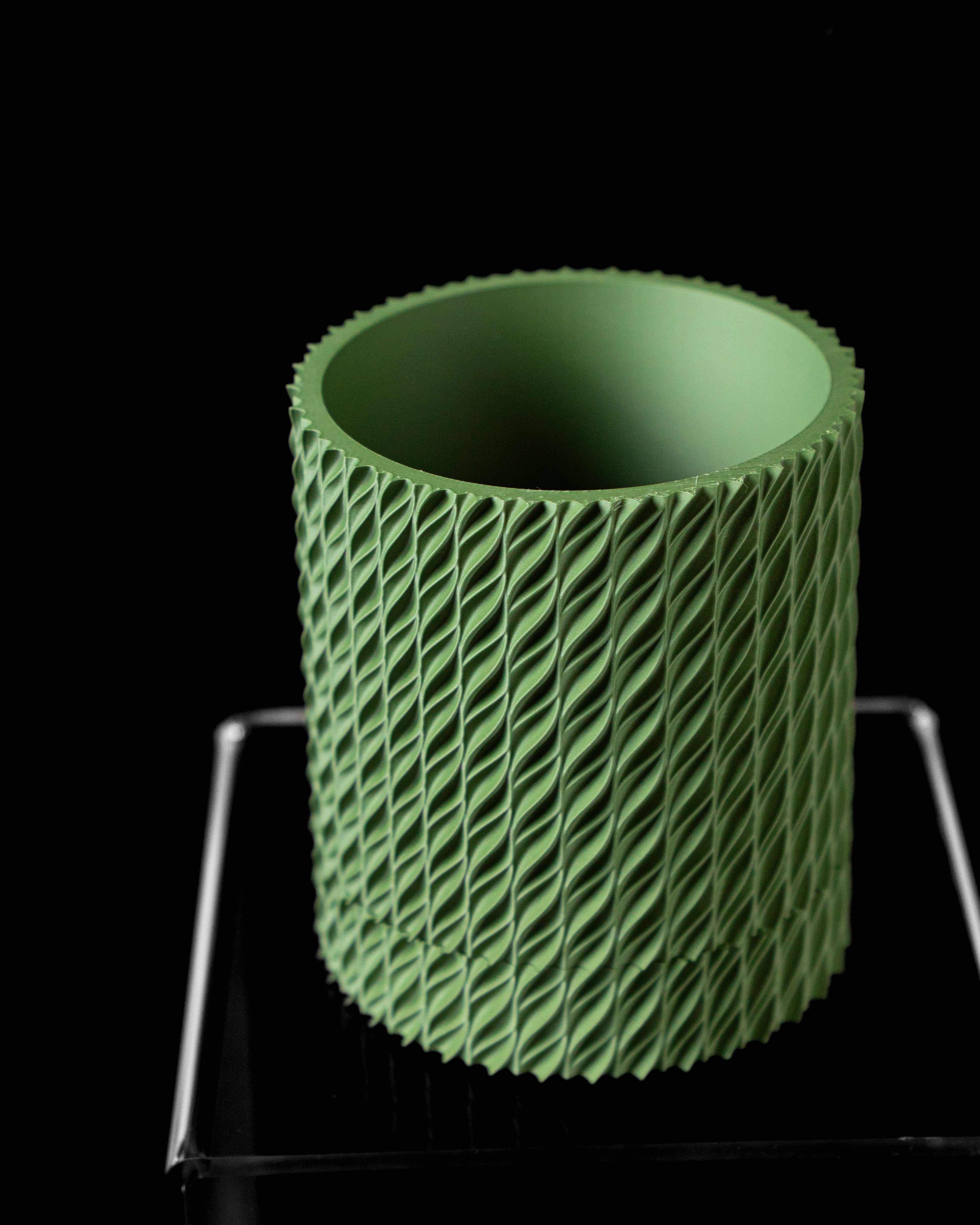 Flow Planter with Drainage Tray - Print to Order