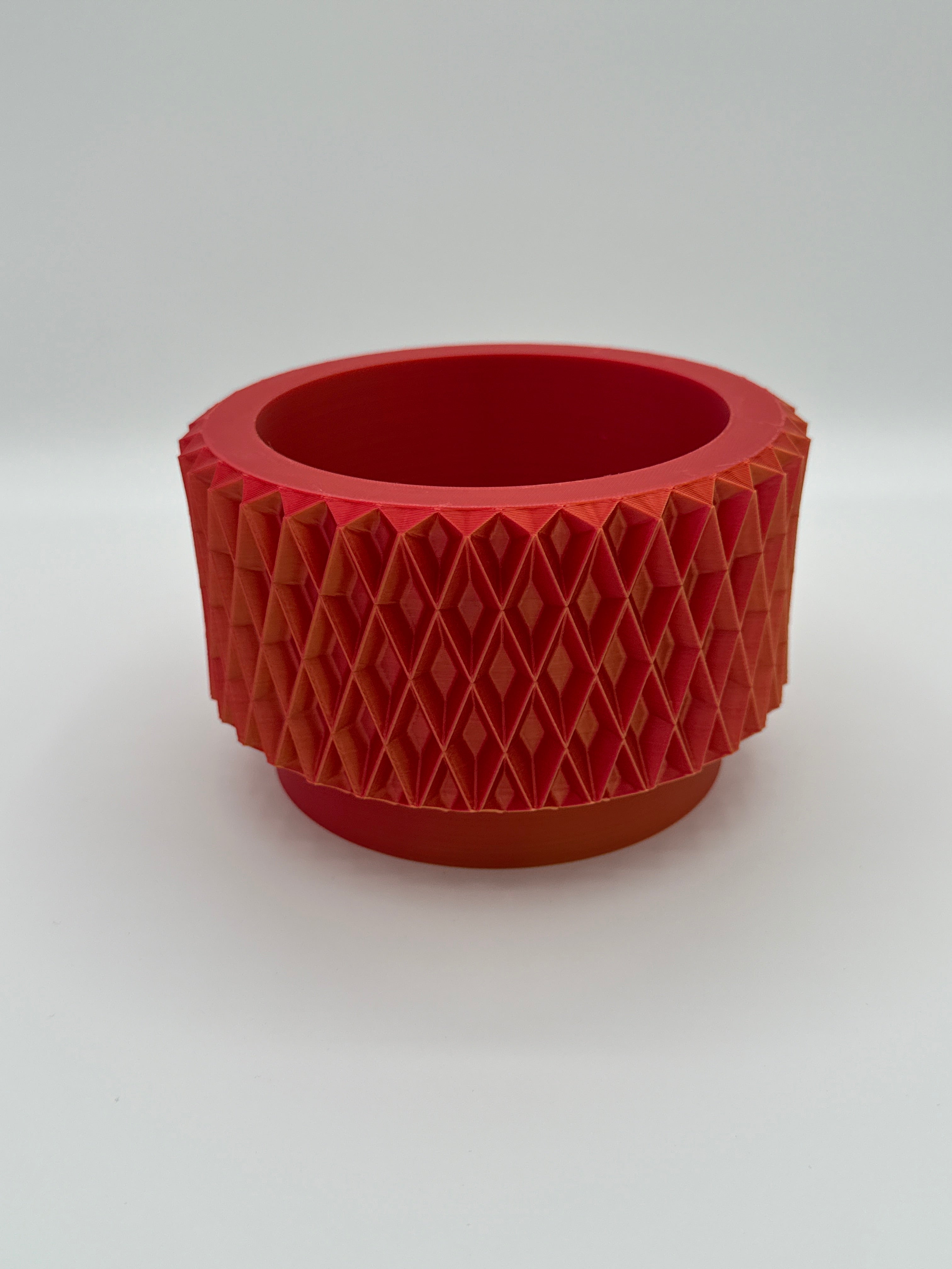 Crimson Faceted Planter | 3D Printed Indoor PLA Pot with Drip Tray